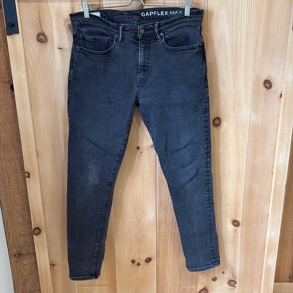 men Gap jeans size 34/32